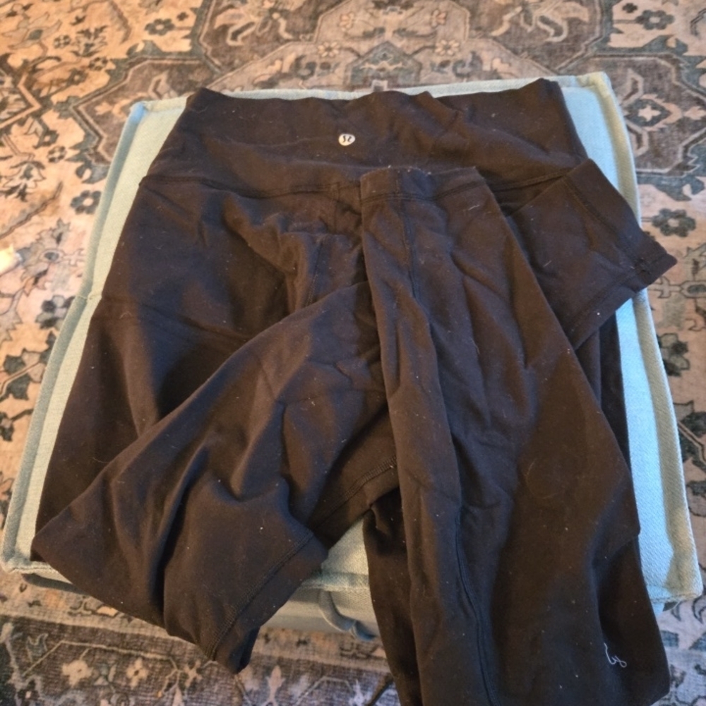 Lululemon Black Leggings Size 6 | Athletic Workout Yoga Pants